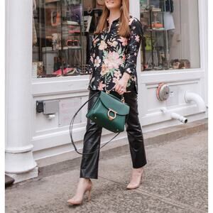Tuckernuck Ashford Faux Leather Pants Medium Black Cropped Kick Flare Neutral